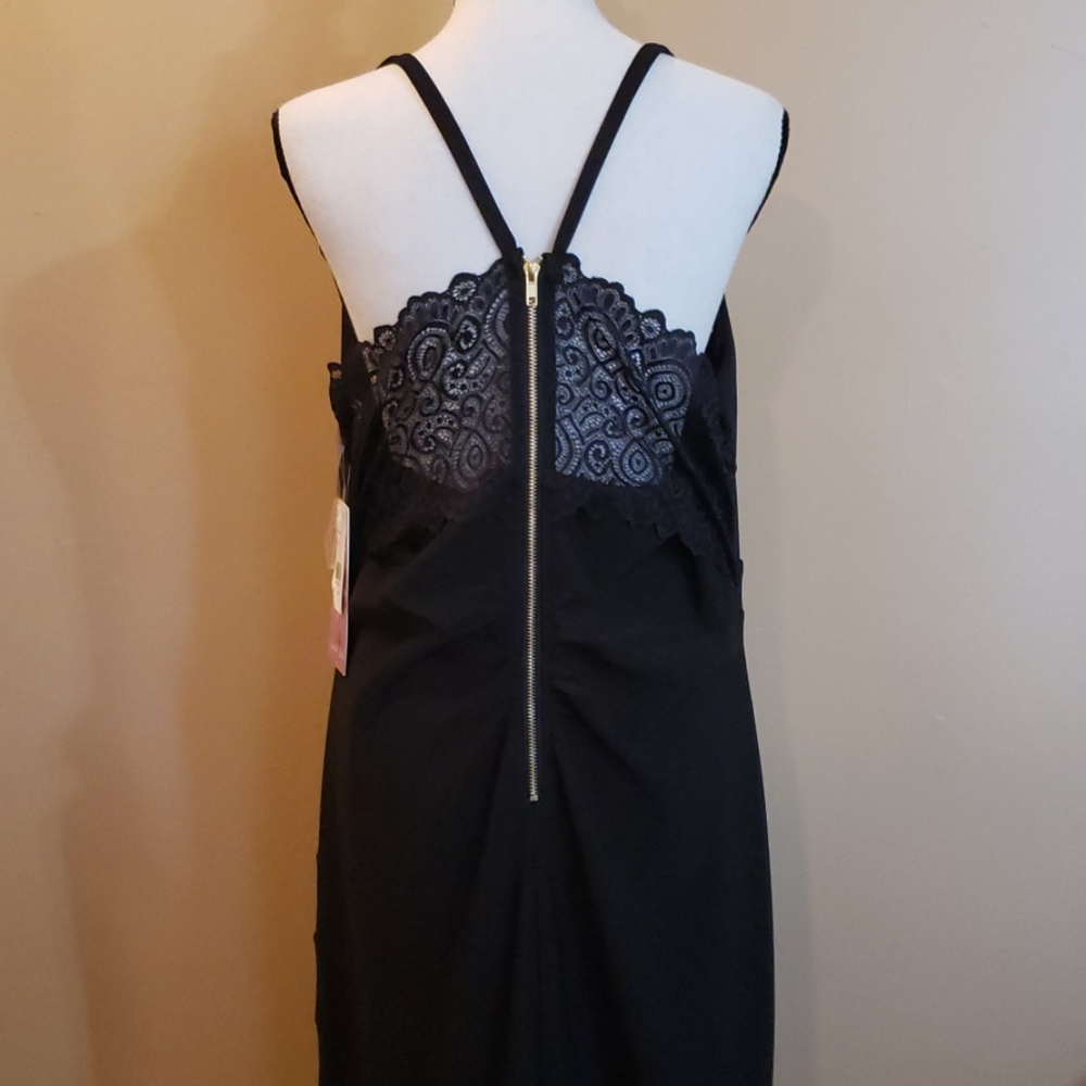 Black Lacey Back Full Length Dress Sz 1X NWT